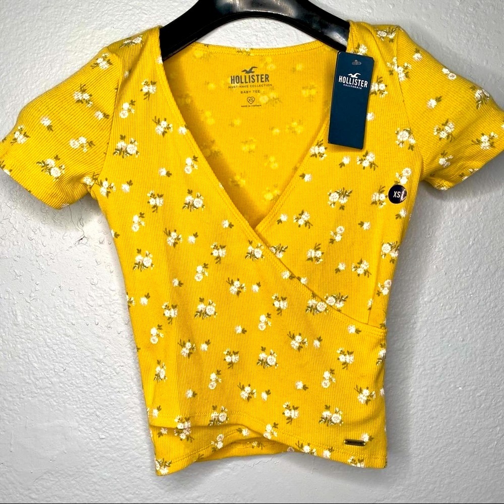 Hollister Yellow Floral Crisscross XS Top Babydoll Blouse Crop Top Cowgirl …